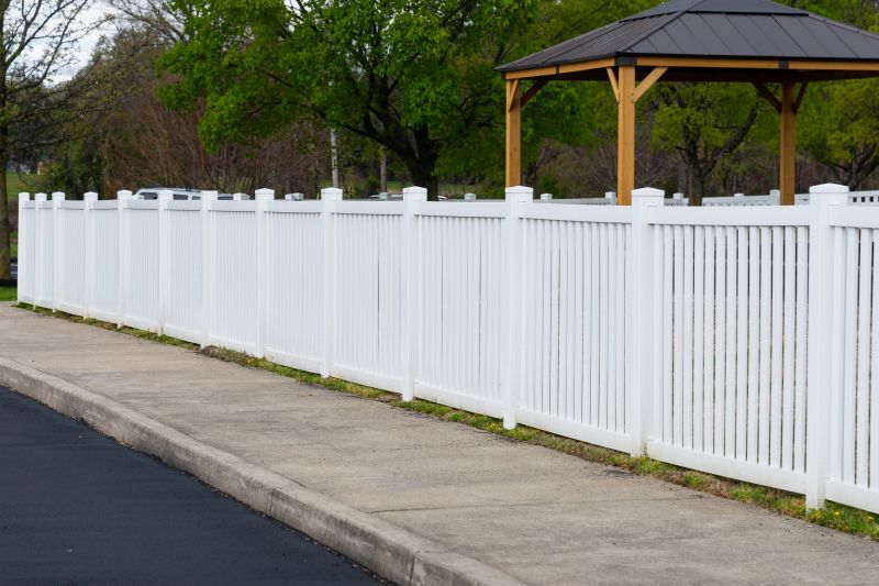 Privacy Fence Construction in Evansville, IN